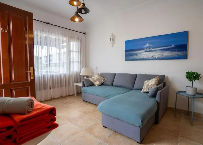 Beautiful Home In Lanzarote 5 Mins From Marina