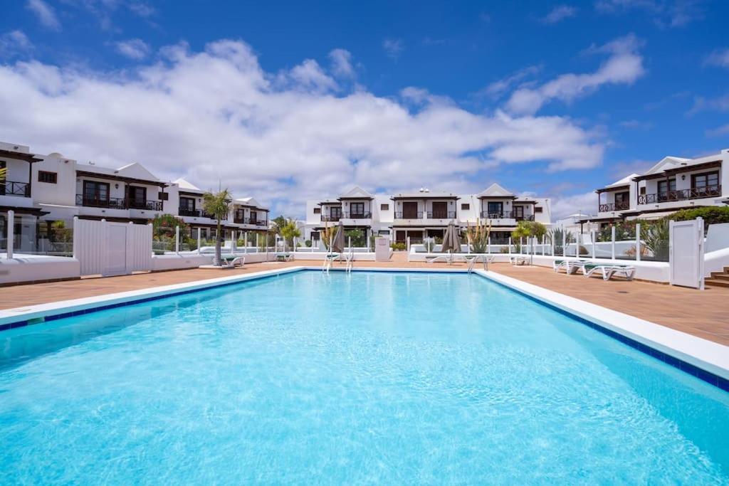 Beautiful In Lanzarote 5 Mins From Marina Holiday home